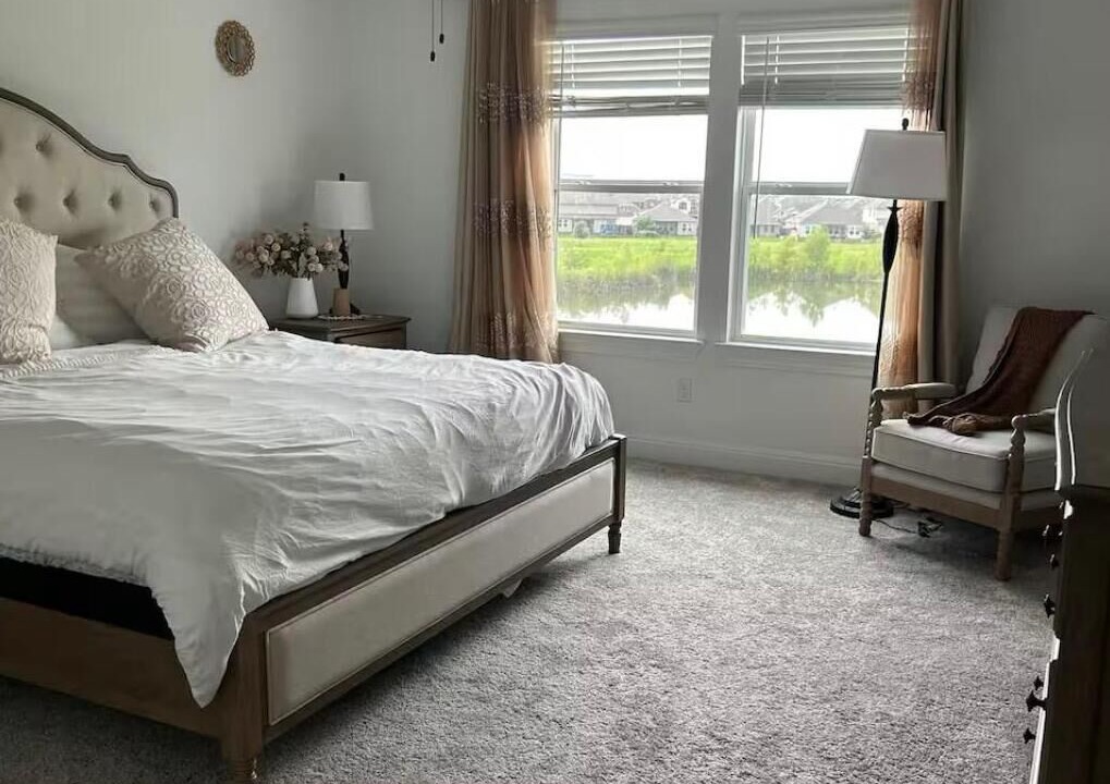 Photo of Bedroom in Manor