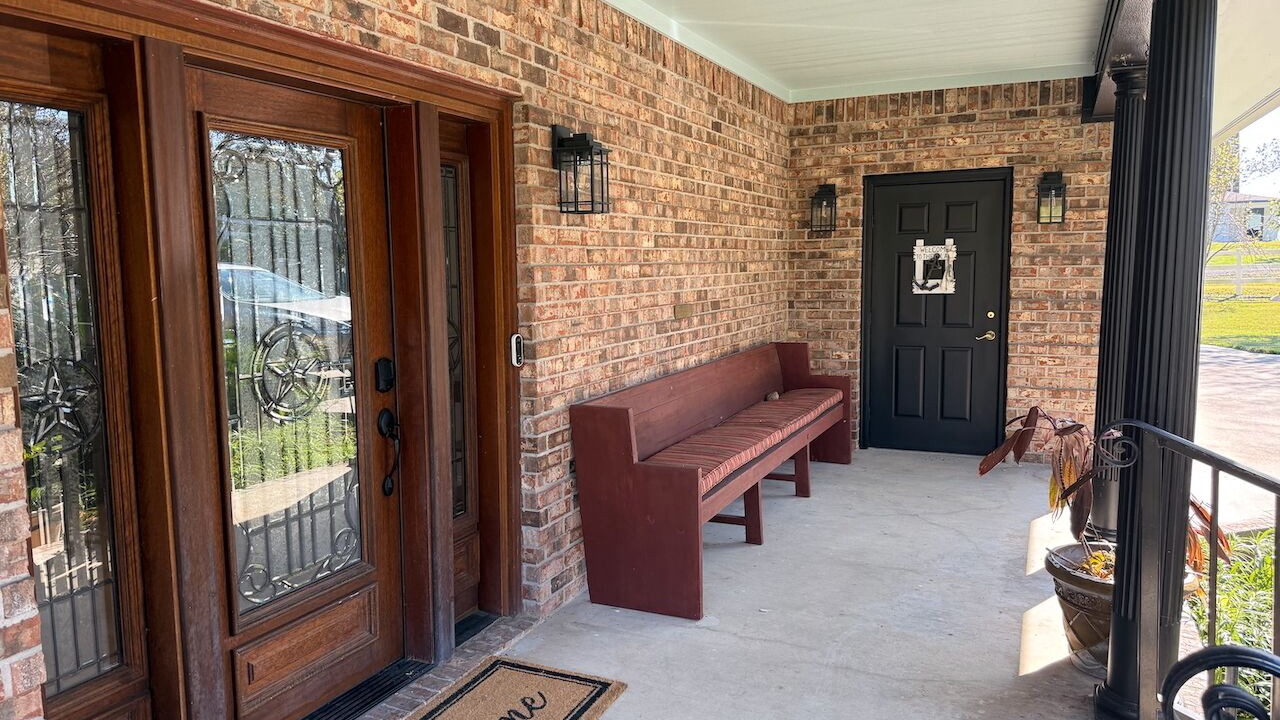 Photo of Patio Balcony in West Livingston