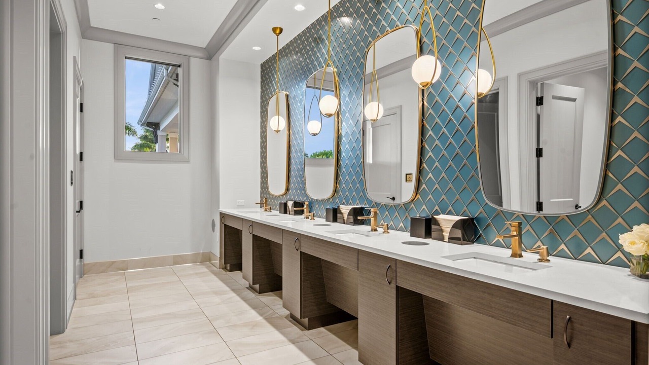 Photo of Bathroom in Immokalee