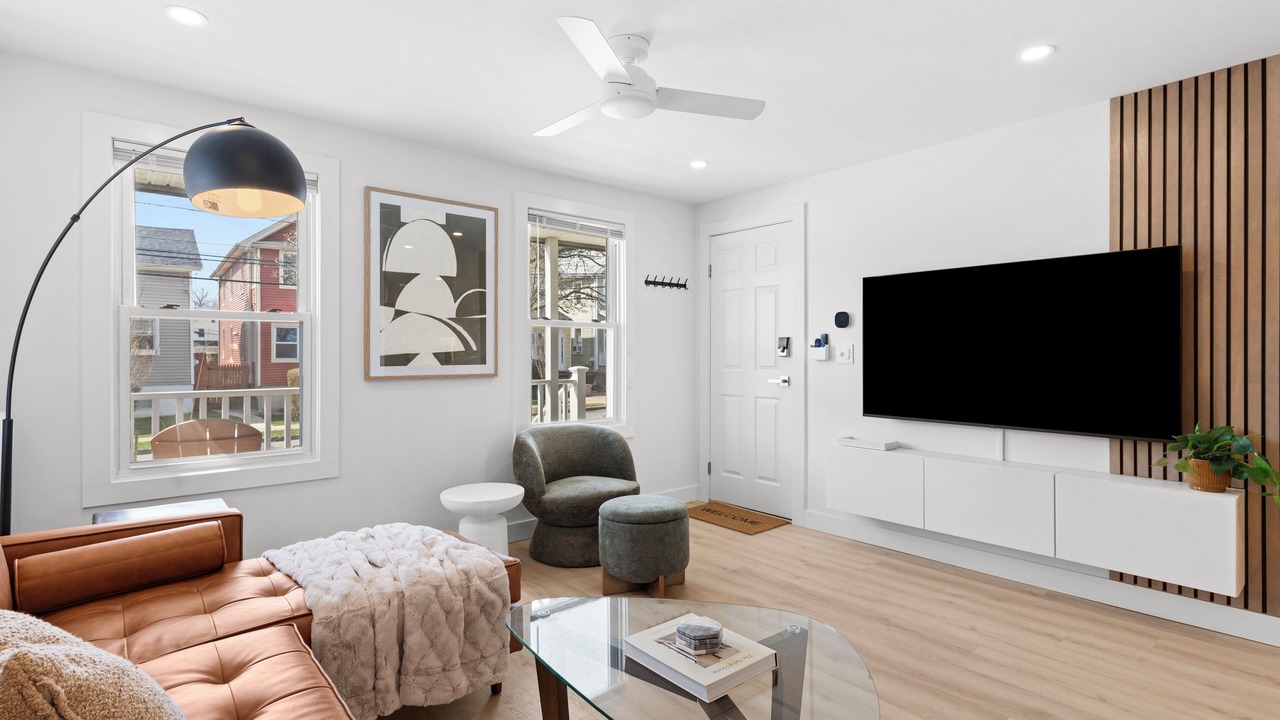 Photo of Livingroom in Montclair
