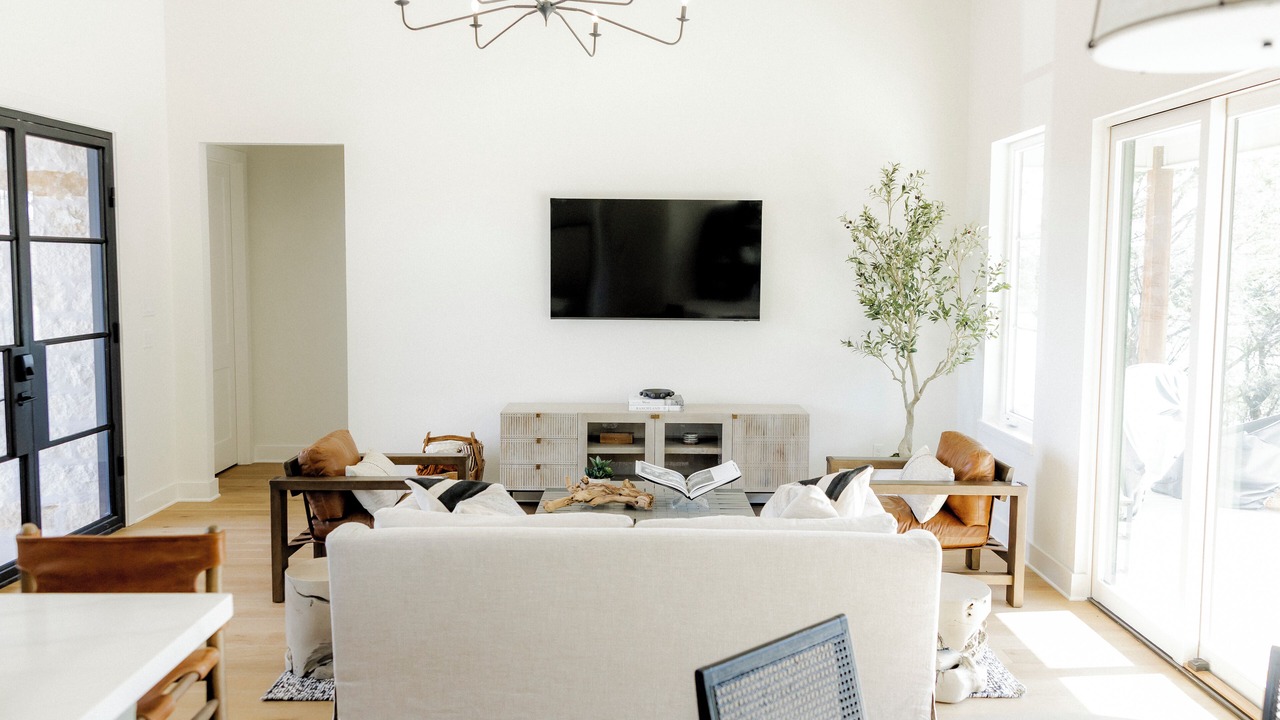 Photo of Livingroom in Thurber