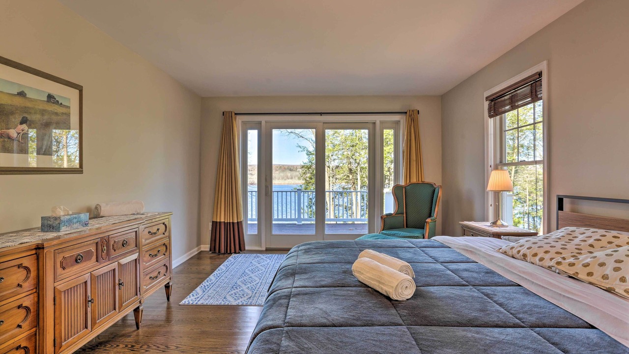 Photo of Bedroom in Swartswood