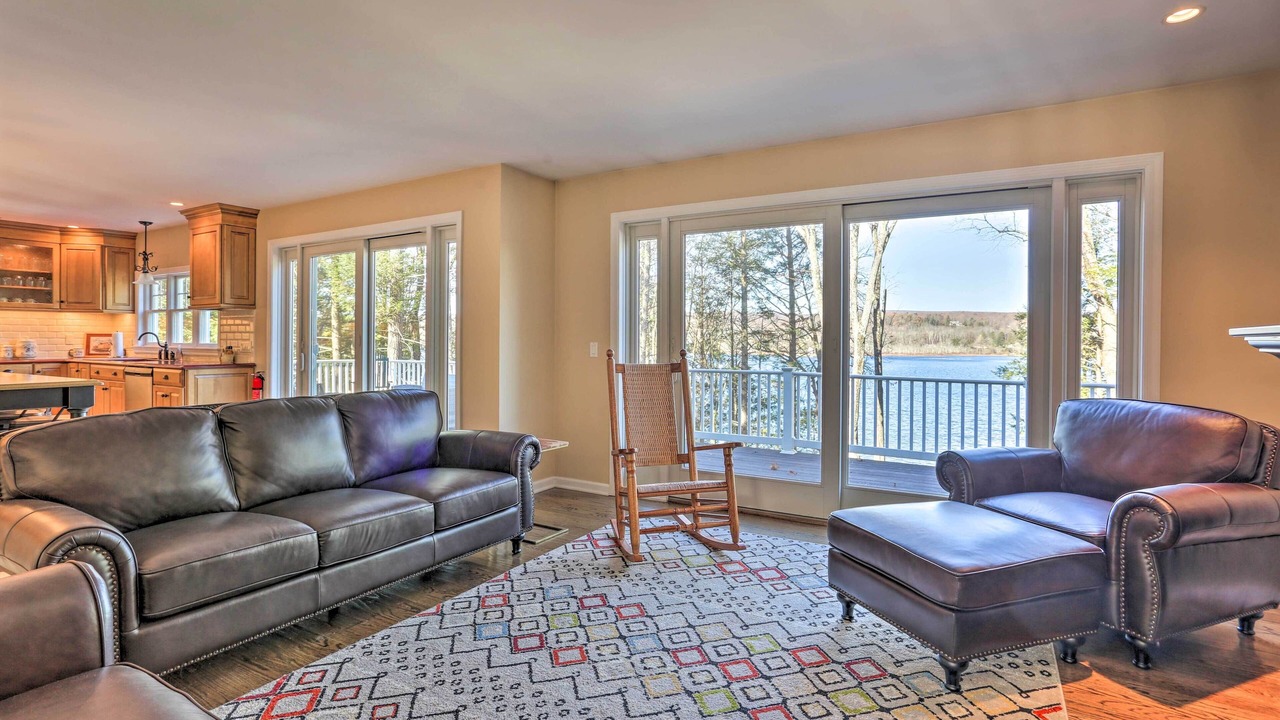 Photo of Livingroom in Swartswood