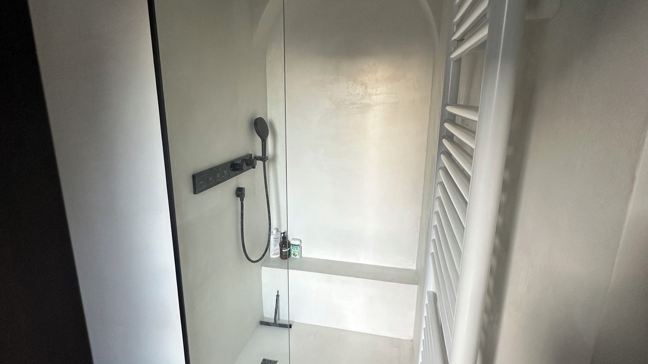 Photo of Bathroom in Montreuil