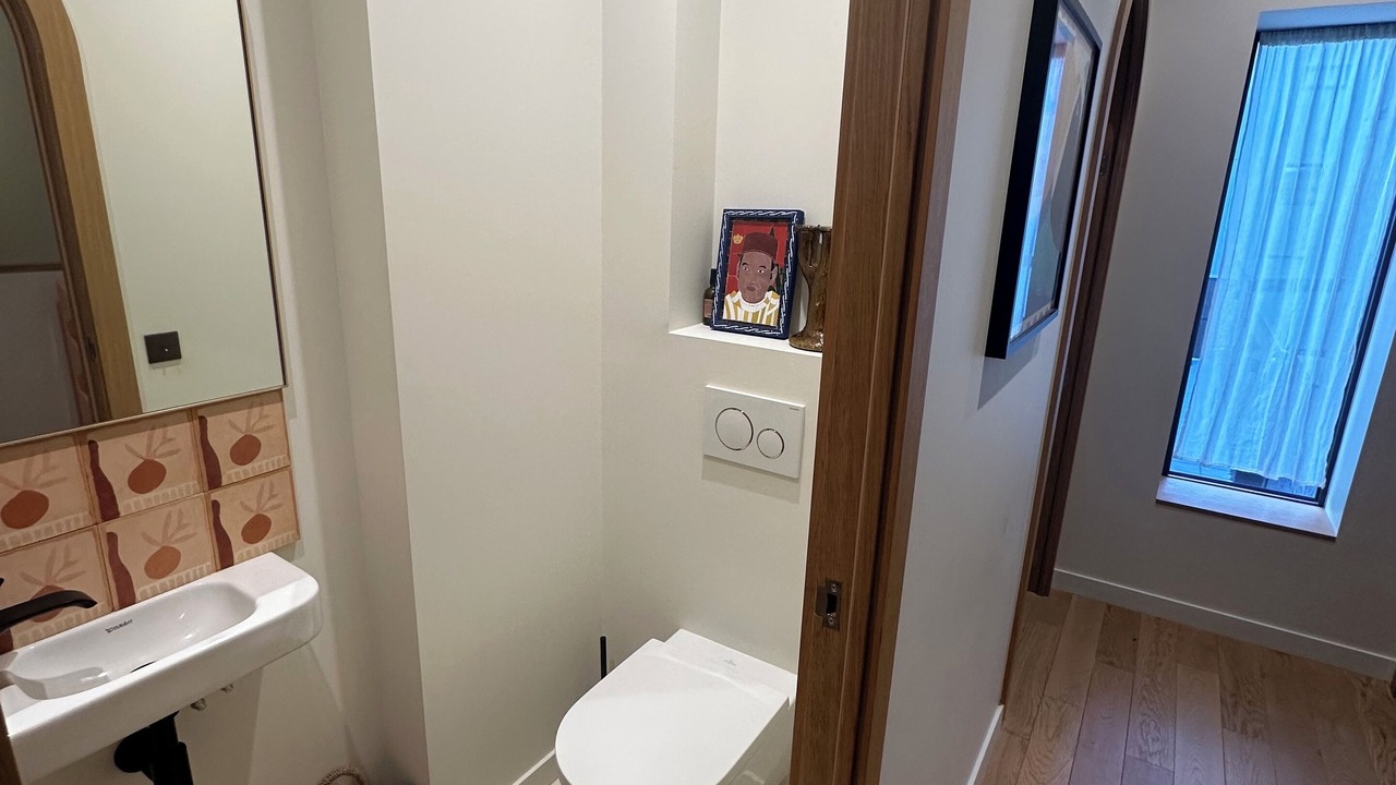 Photo of Bathroom in Montreuil