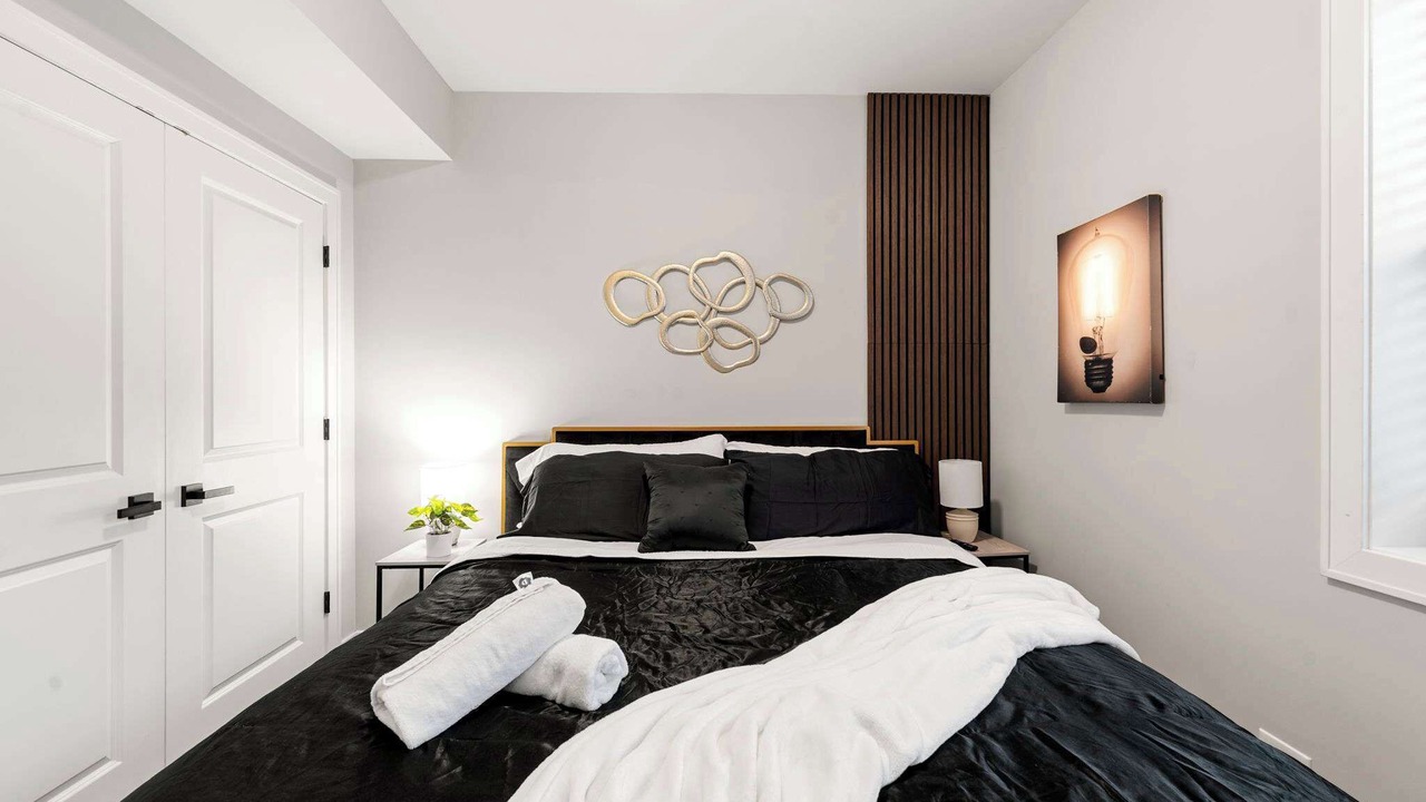 Photo of Bedroom in Heart of Chicago