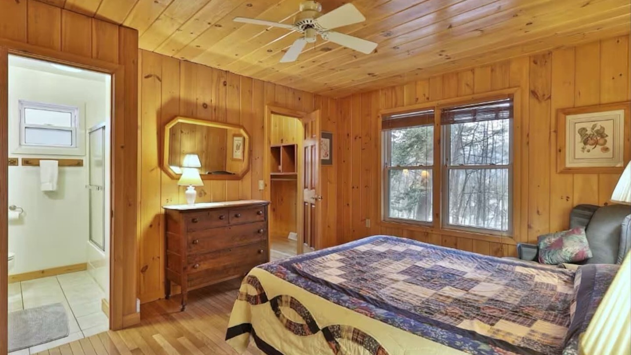 Photo of Bedroom in Diamond Point