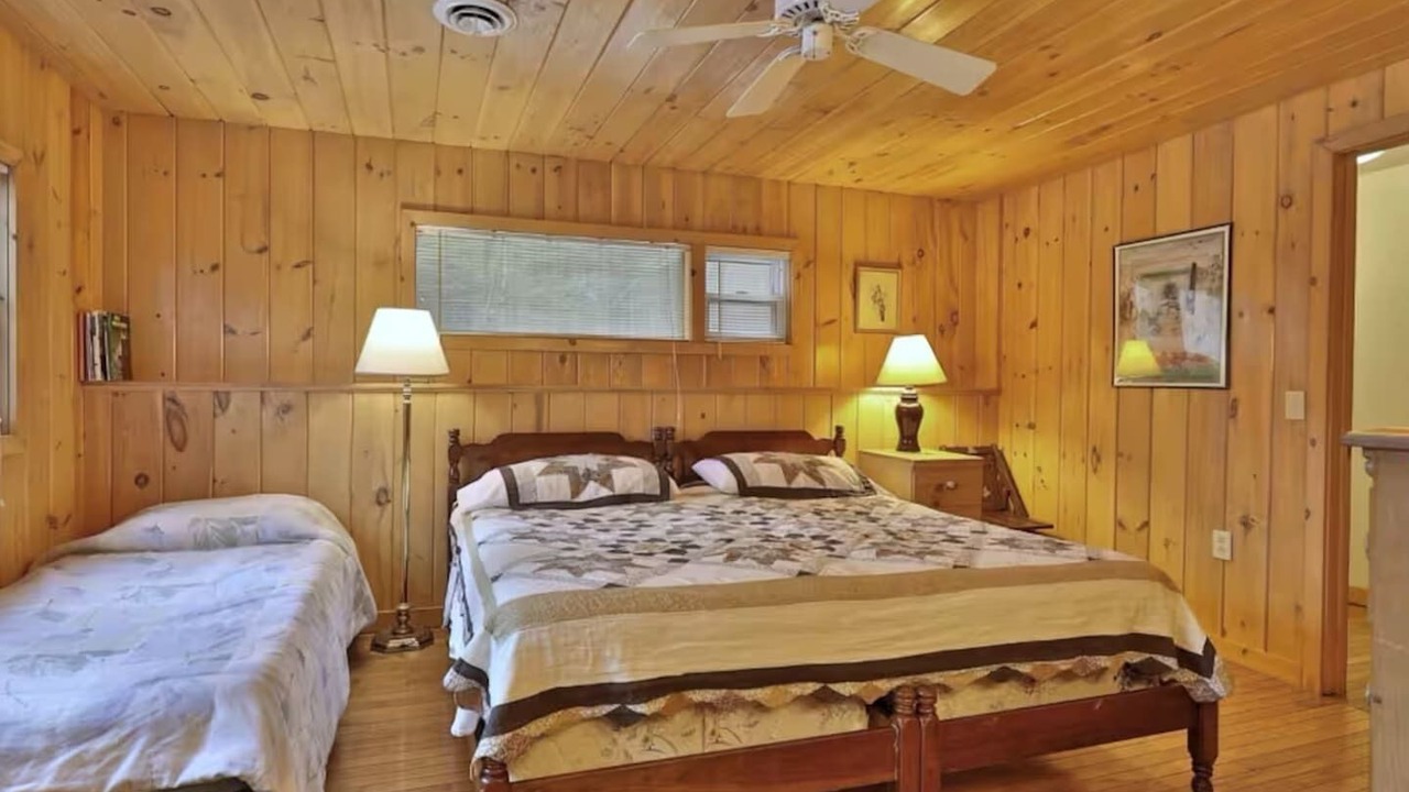 Photo of Bedroom in Diamond Point