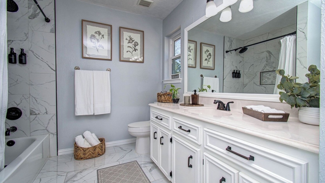 Photo of Bathroom in Pinehurst Of Atascocita