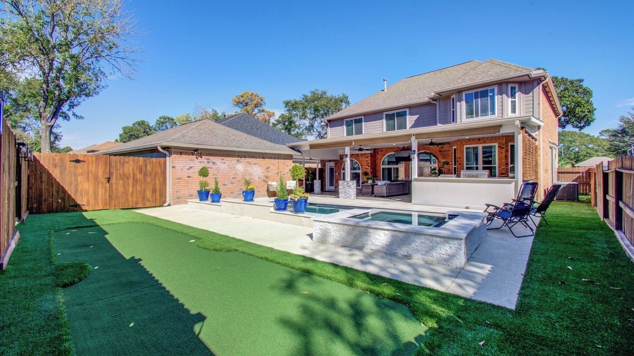 Photo of Outdoor in Pinehurst Of Atascocita