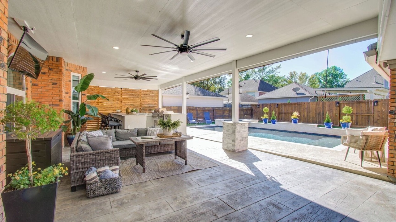 Photo of Patio Balcony in Pinehurst Of Atascocita