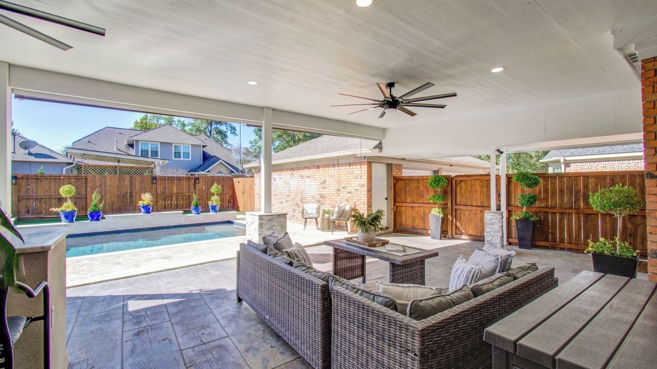 Photo of Patio Balcony in Pinehurst Of Atascocita