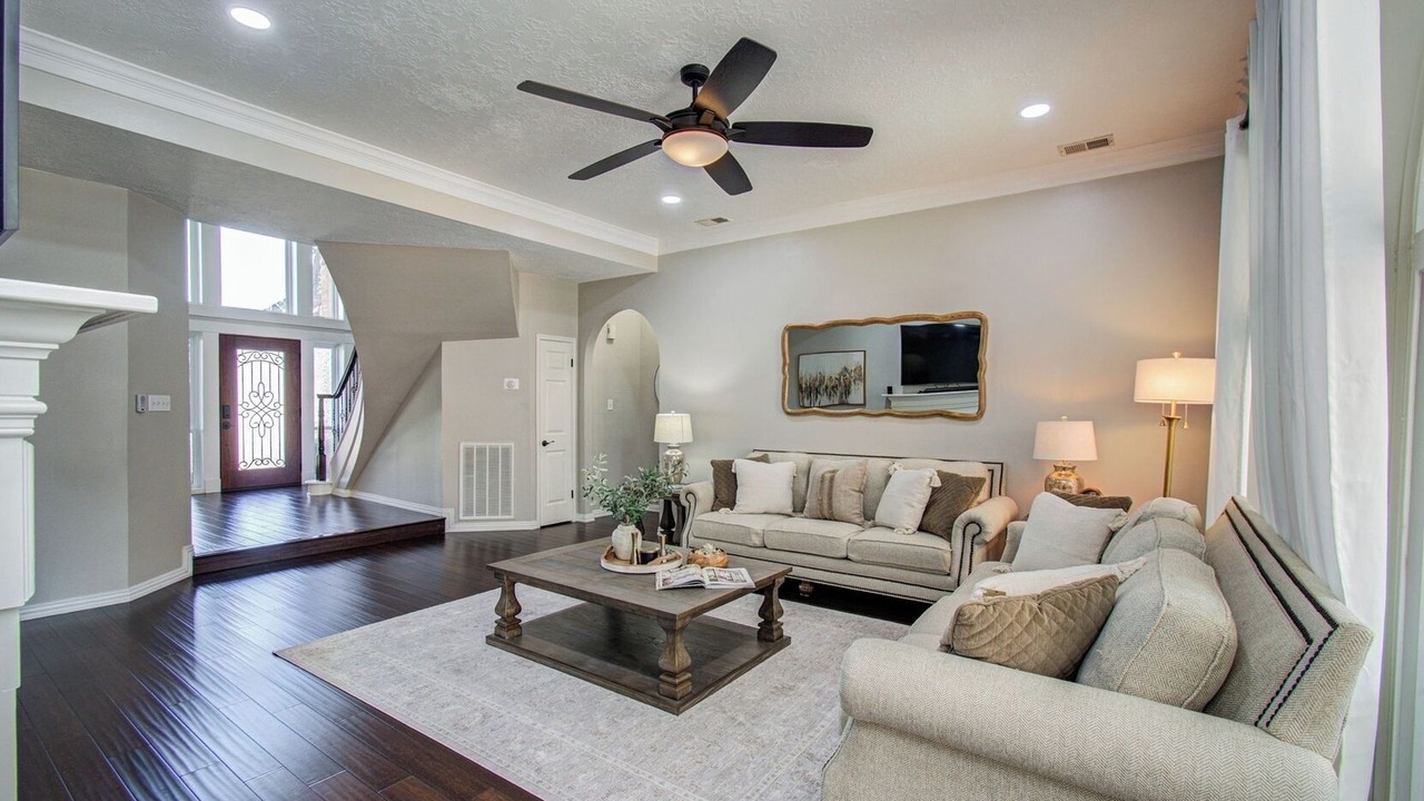 Photo of Livingroom in Pinehurst Of Atascocita