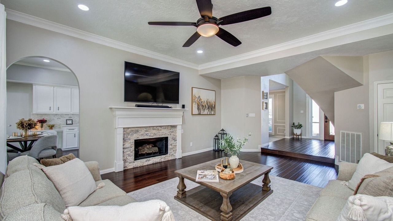 Photo of Livingroom in Pinehurst Of Atascocita