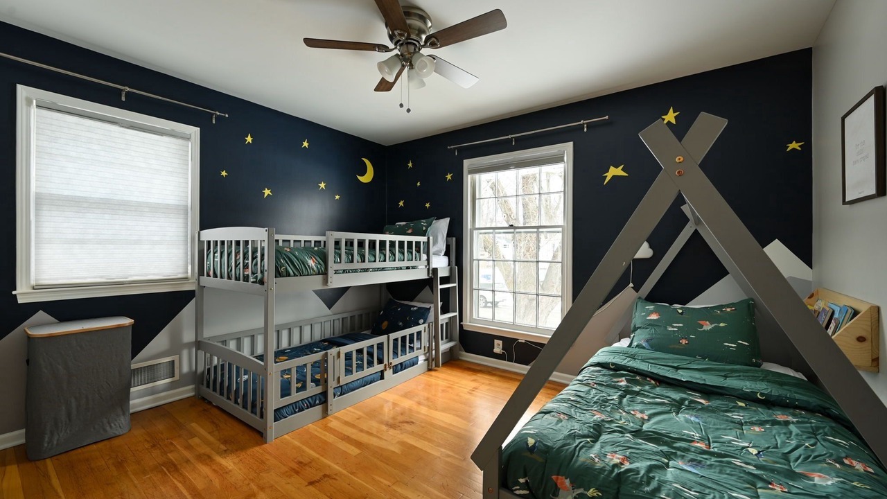 Photo of Bedroom in Grandview