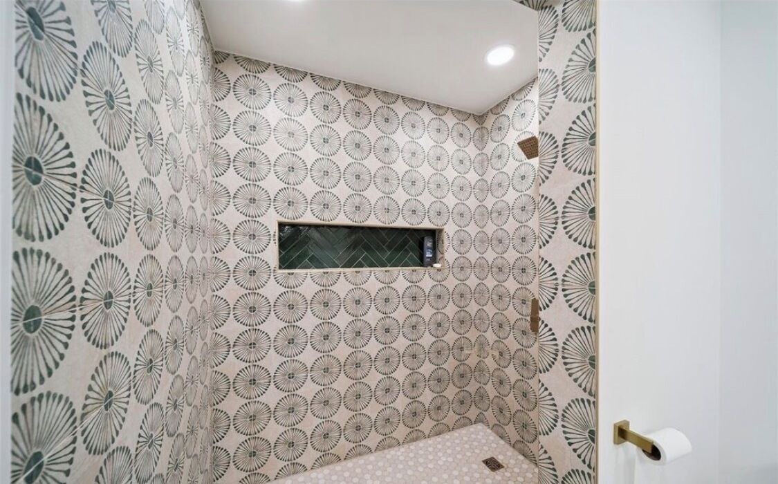 Photo of Bathroom in Pryor