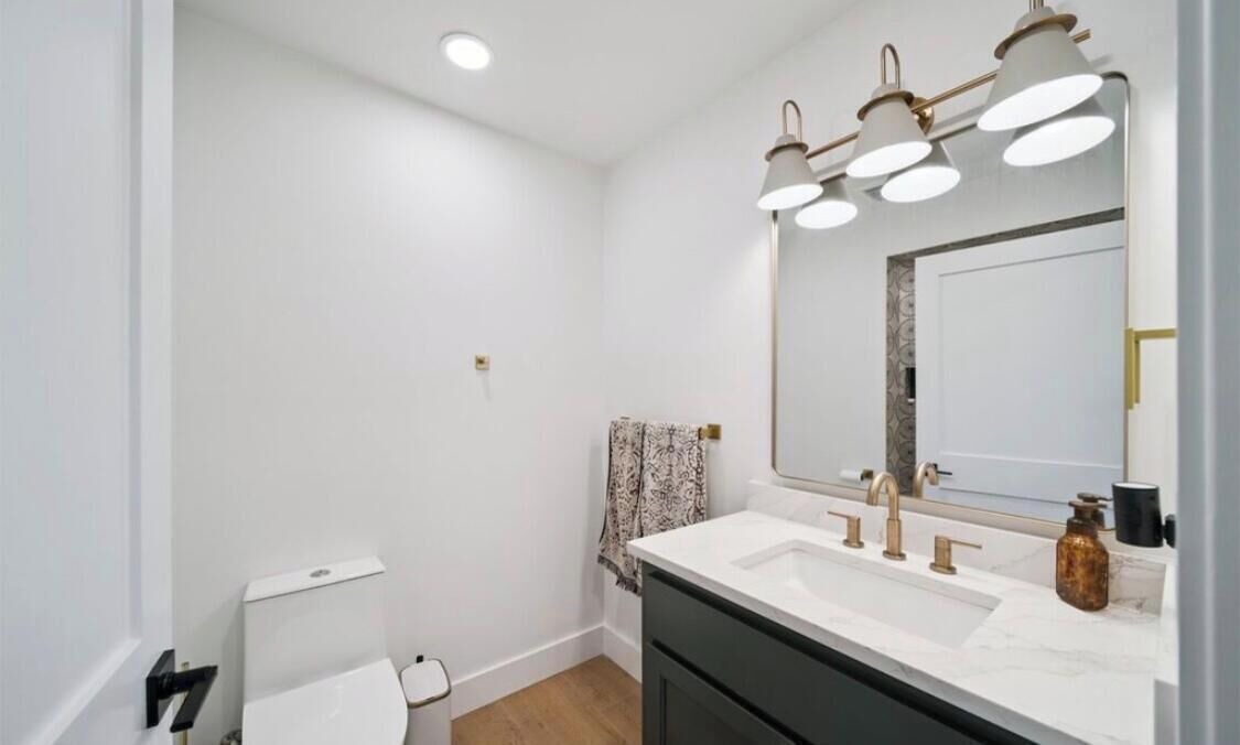 Photo of Bathroom in Pryor