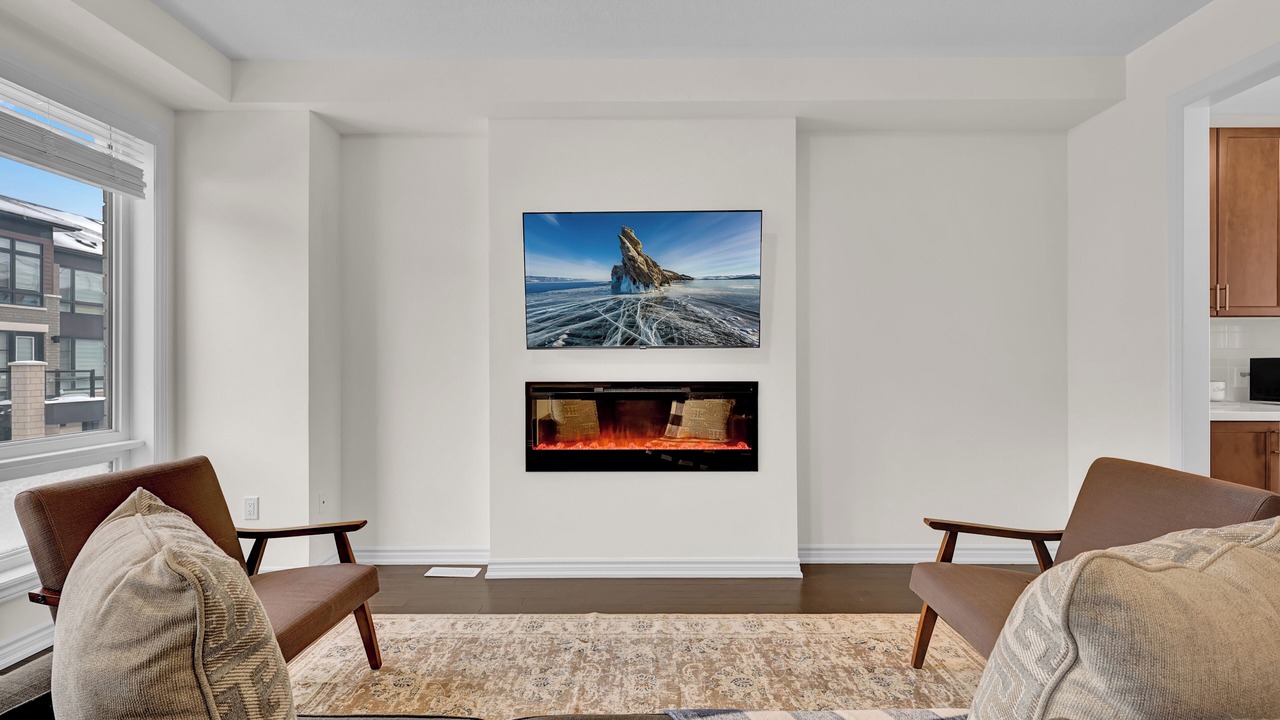 Photo of Livingroom in Durham Region