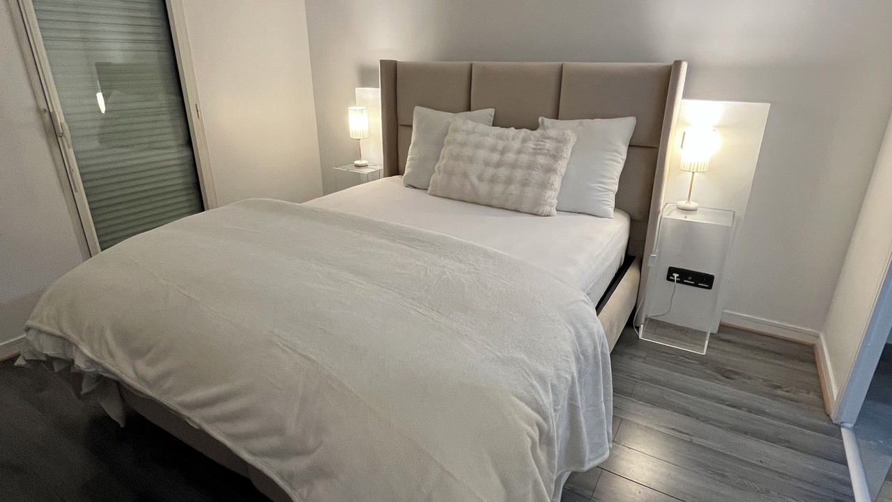 Photo of Bedroom in Saint-Denis