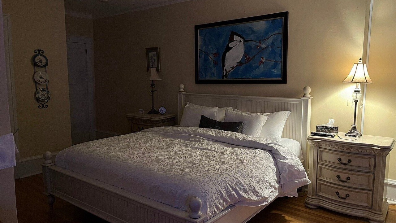 Photo of Bedroom in Pembroke