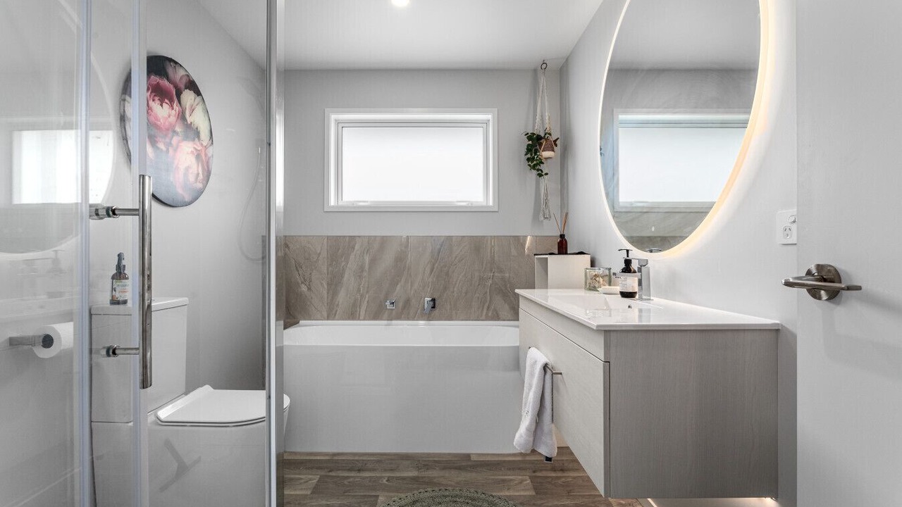 Photo of Bathroom in Waiotahi