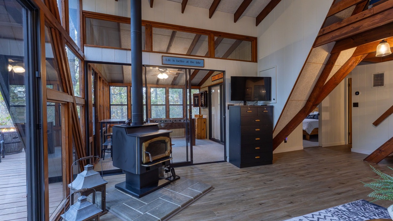 Photo of Livingroom in Innsbrook