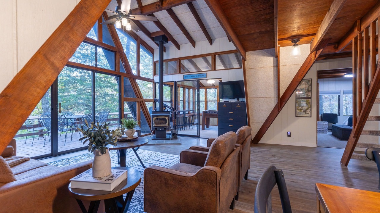 Photo of Livingroom in Innsbrook