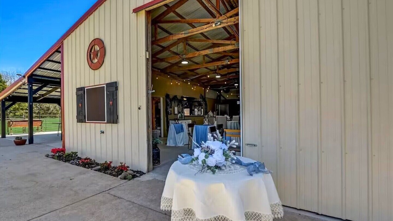 Photo of Outdoor in Van Alstyne
