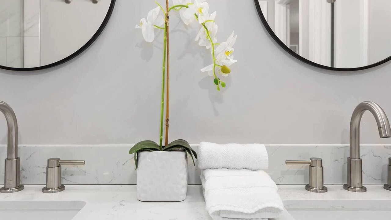 Photo of Bathroom in Lenexa