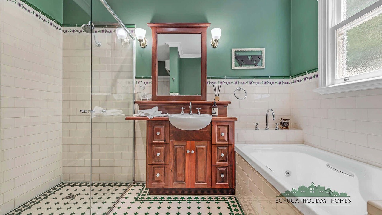 Photo of Bathroom in Echuca