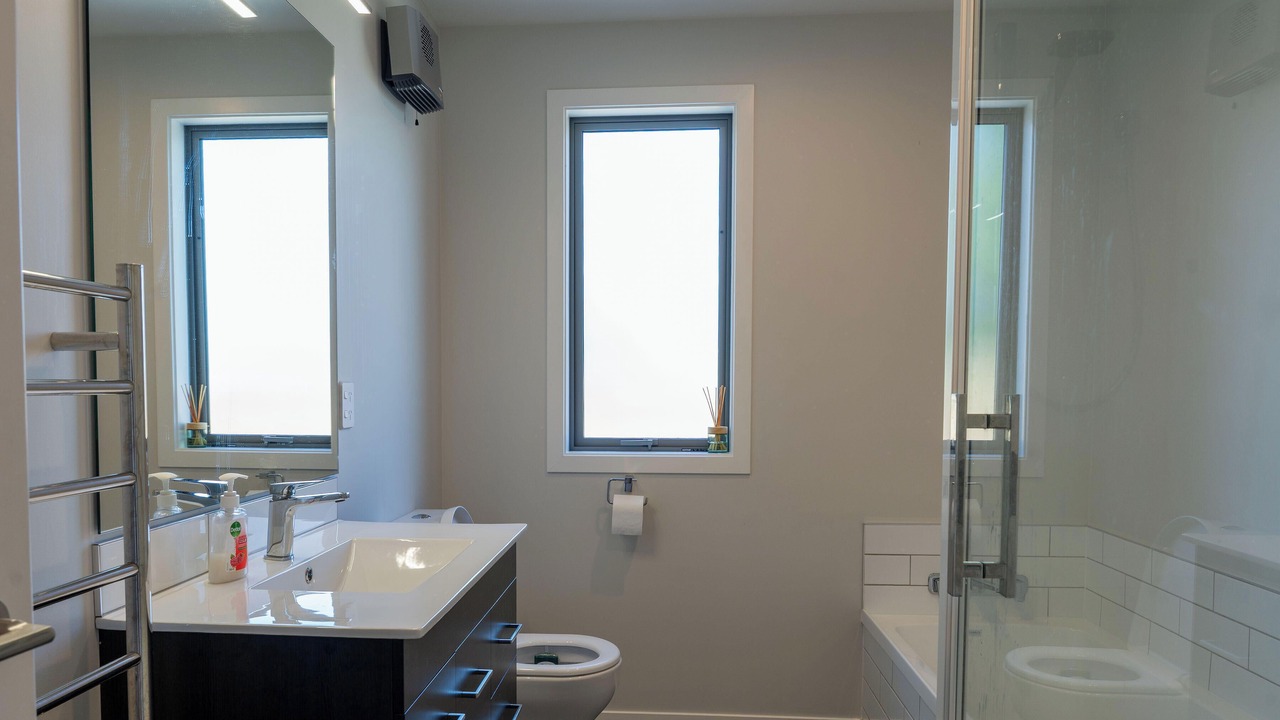 Photo of Bathroom in Alexandra