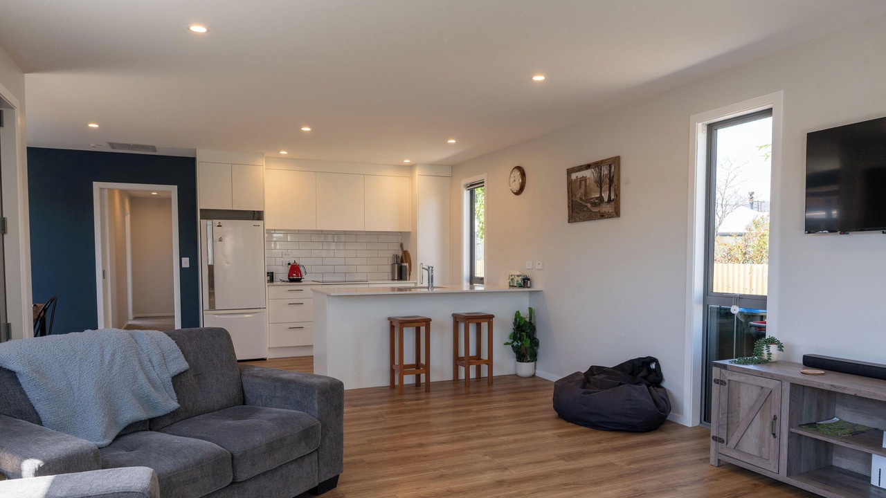 Photo of Livingroom in Alexandra