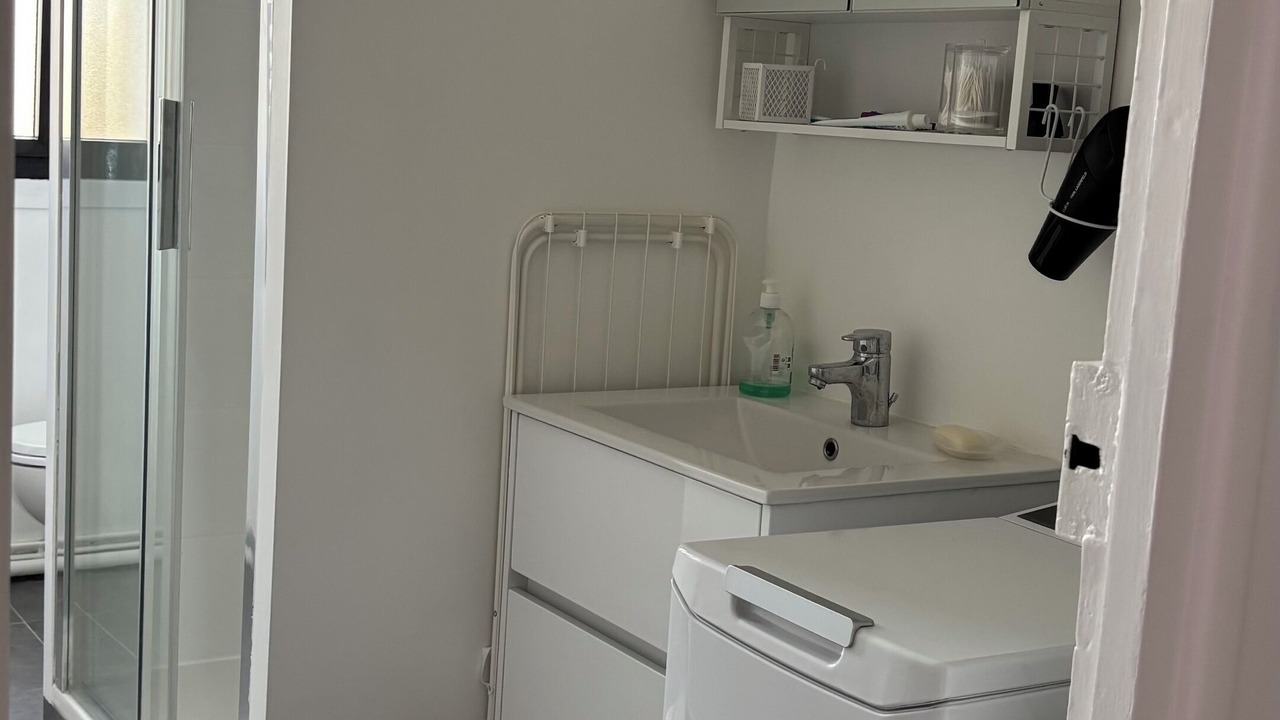 Photo of Bathroom in Parchamp–Albert Kahn