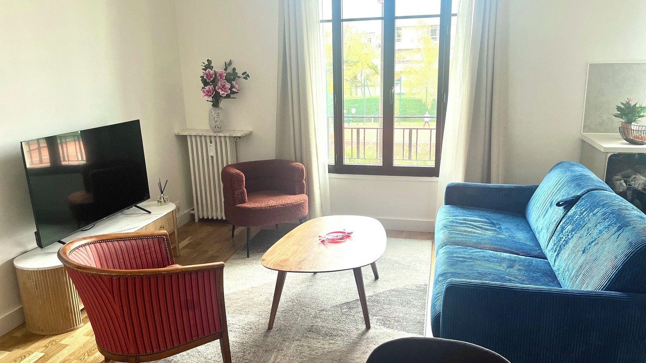 Photo of Livingroom in Parchamp–Albert Kahn