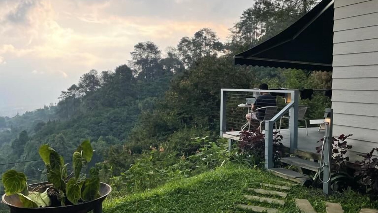 Photo of Bedroom in Megamendung