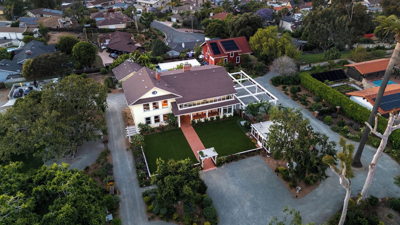 Photo of Outdoor in Lincoln Acres