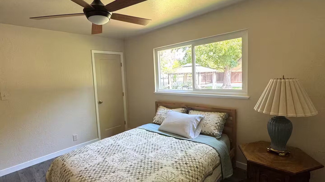 Photo of Bedroom in Orangevale