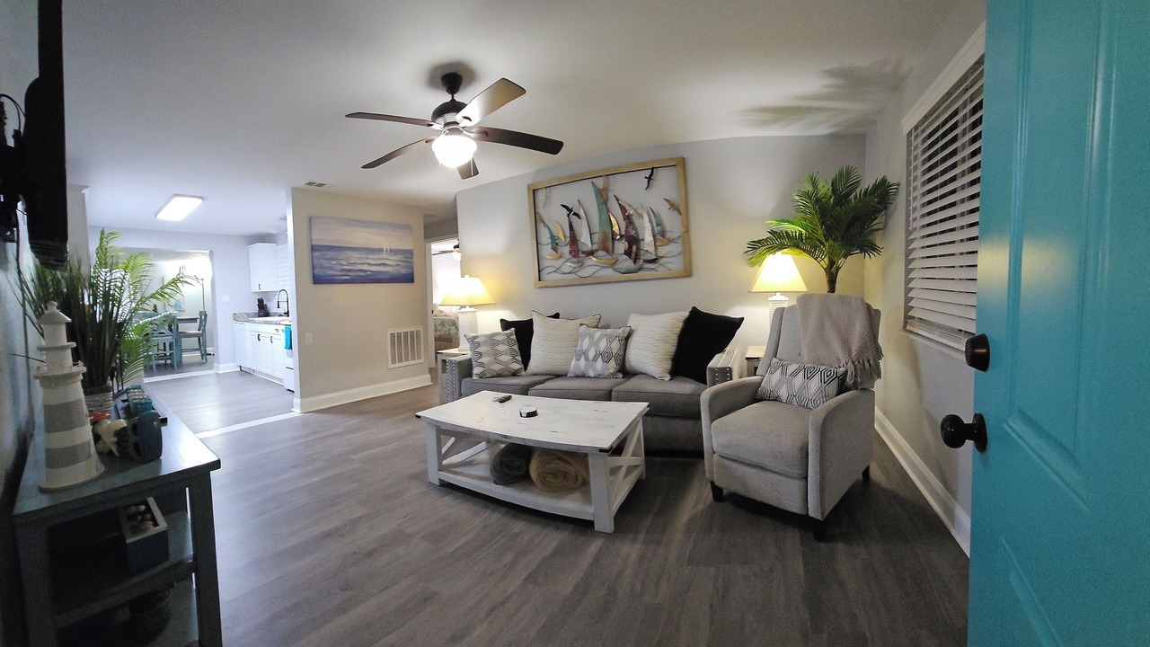 Photo of Livingroom in Seaside Homes