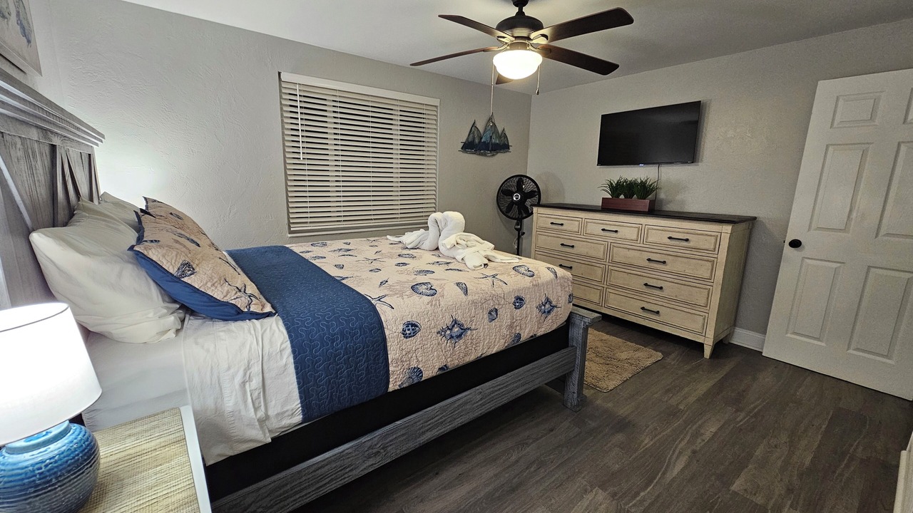 Photo of Bedroom in Seaside Homes