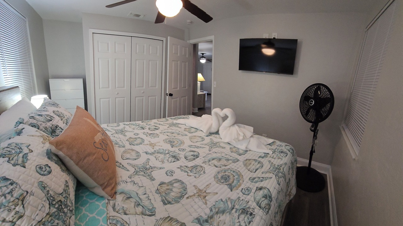 Photo of Bedroom in Seaside Homes