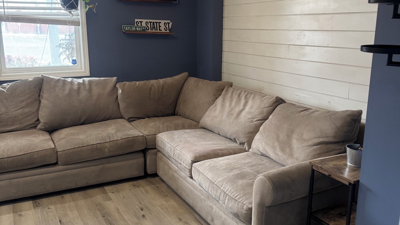 Photo of Livingroom in Merion Village