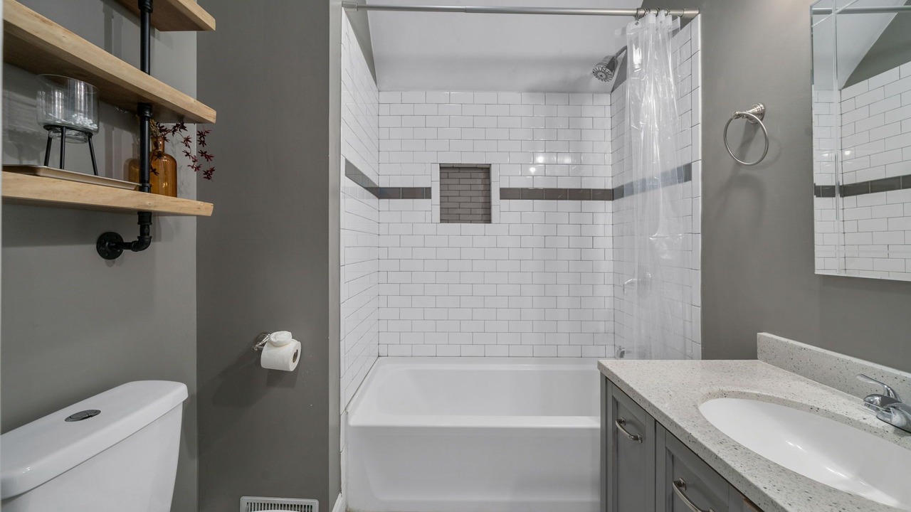 Photo of Bathroom in Merion Village