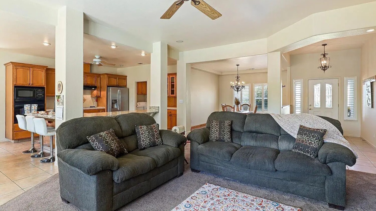 Photo of Livingroom in Valley Springs