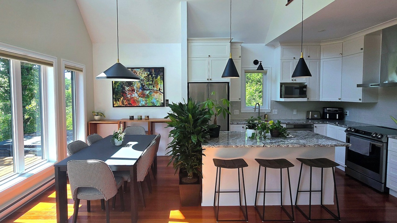 Photo of Kitchen in Pontiac
