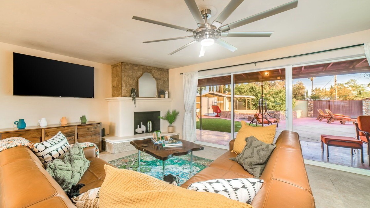 Photo of Livingroom in Tucson