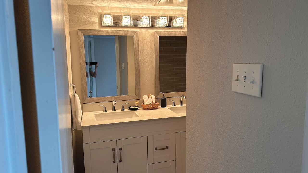 Photo of Bathroom in Southwest Carrollton