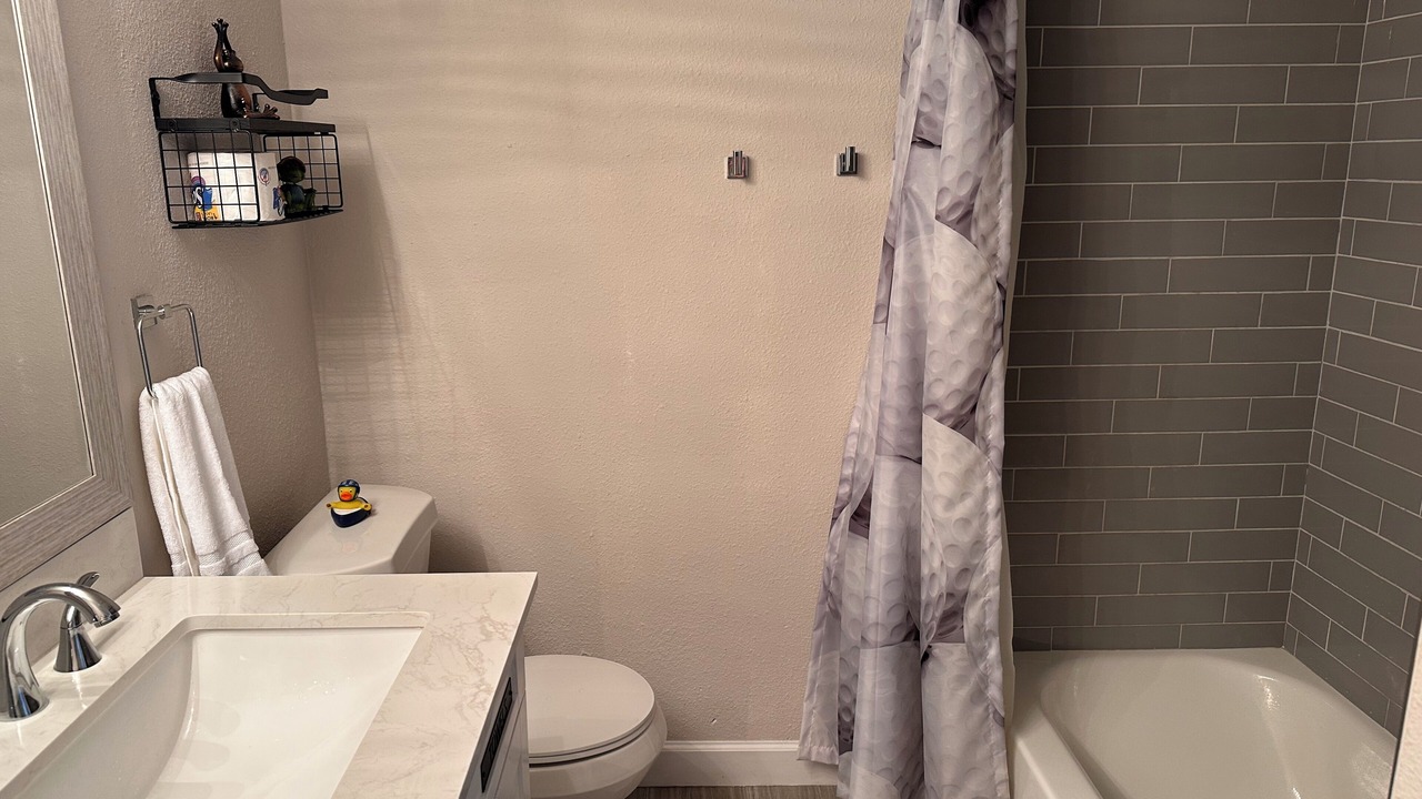Photo of Bathroom in Southwest Carrollton