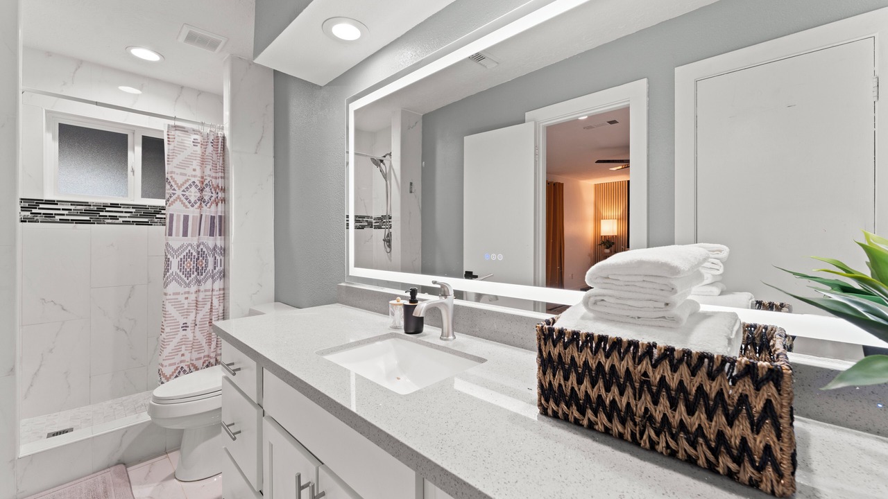 Photo of Bathroom in Clodine