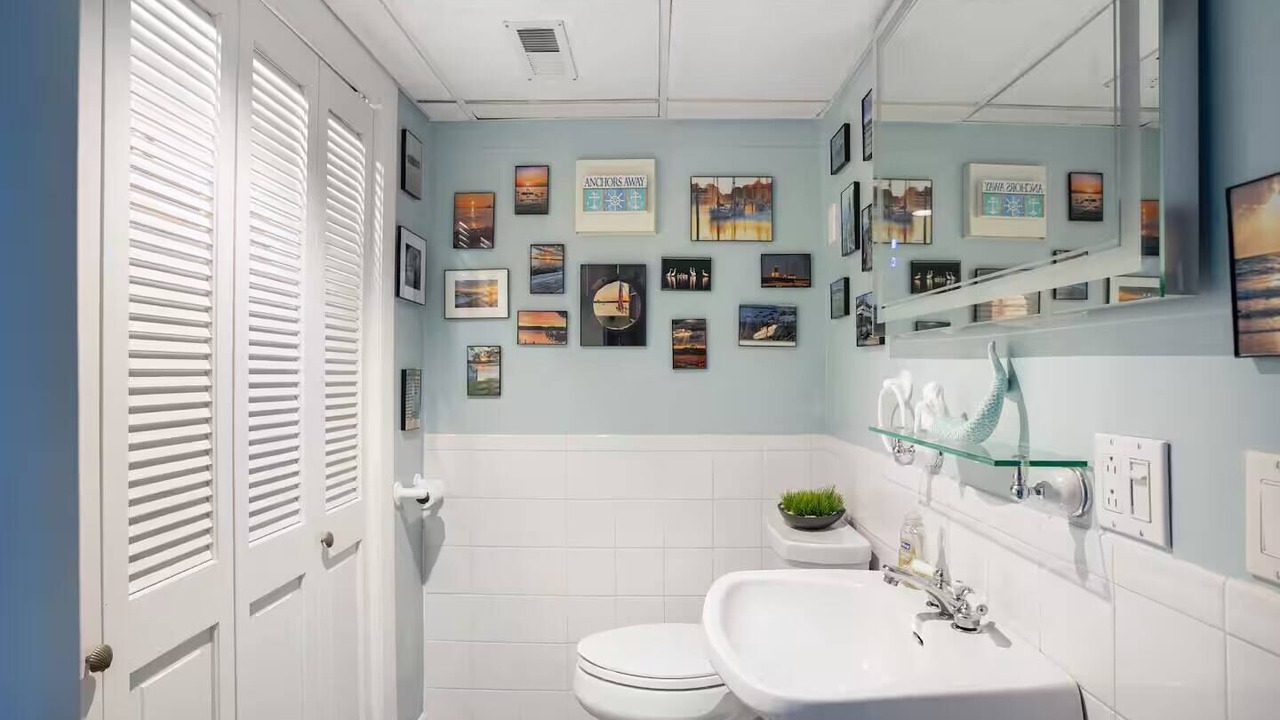 Photo of Bathroom in East Greenwich