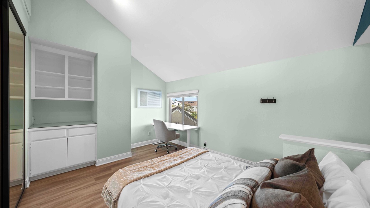 Photo of Bedroom in Woodbridge